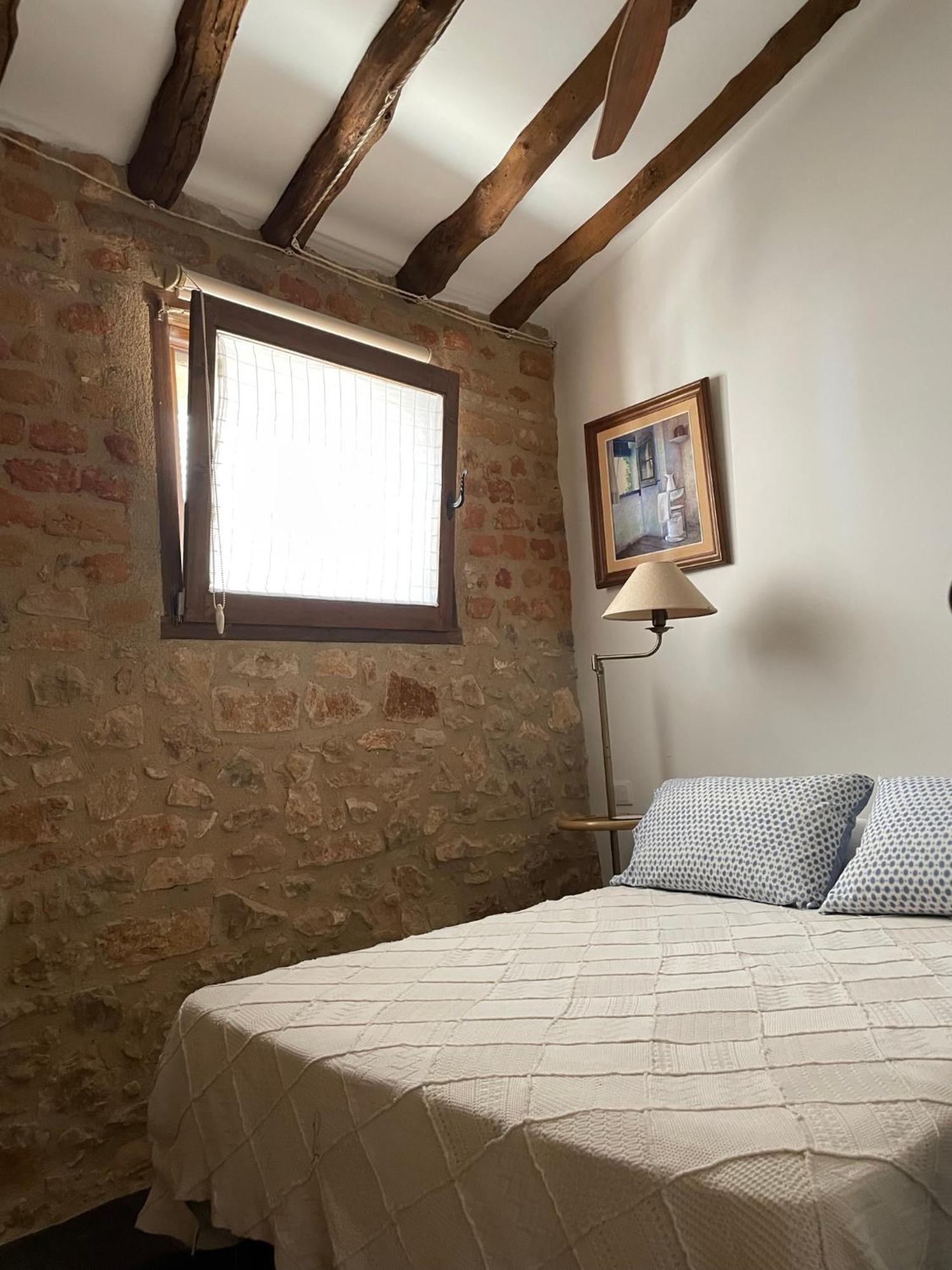 Alodia Guest House Alquezar Room photo